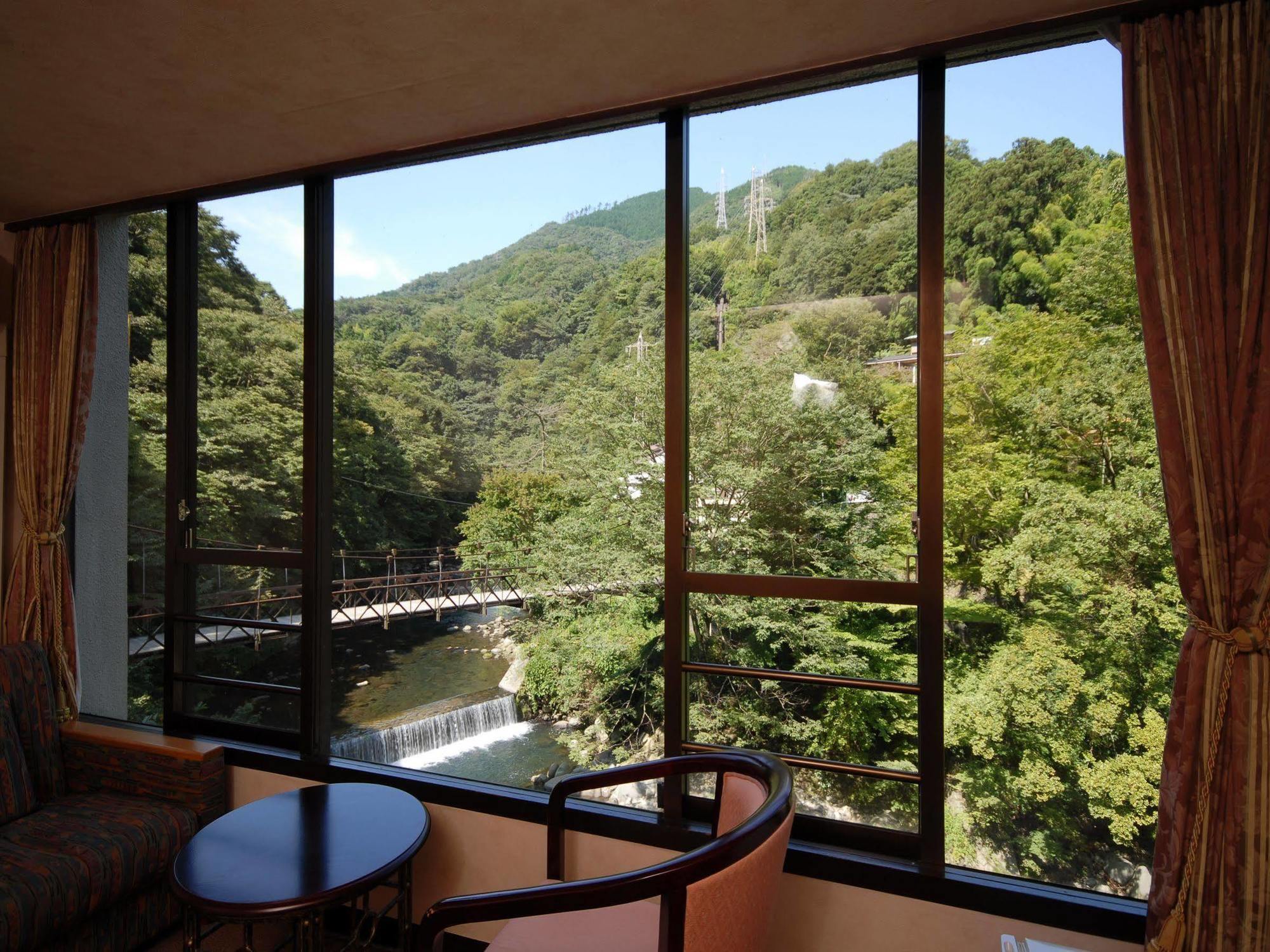 Tonosawa Quatre Saisons Hakone Exterior foto